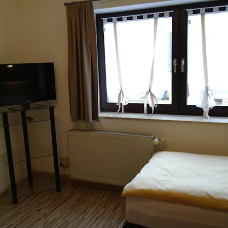 Bed & Breakfast Heidehotel Jagdhof Gmbh Dobra