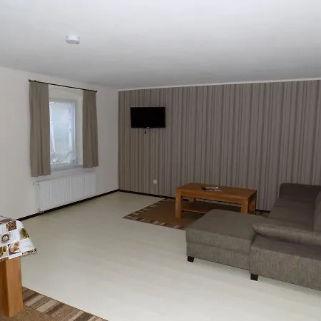 Bed & Breakfast Heidehotel Jagdhof Gmbh Dobra